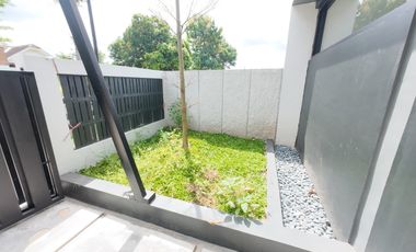 A216 - Hunian Modern Dan Cantik Murah Mangku Aspal  Di Kalasan