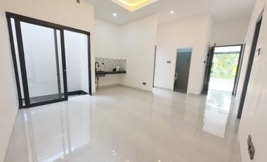 A216 - Hunian Modern Dan Cantik Murah Mangku Aspal  Di Kalasan