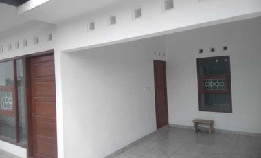 A231 - Rumah Baru Minimalis View Sawah Dekat Candi Prambanan