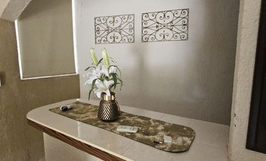 Quinta en venta con 5.6 Hectáreas de terreno y Cenote en Tekat, Yuc.