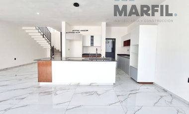 Venta de Casa en el Fracc. San Ángel al Norte de Colima Capital