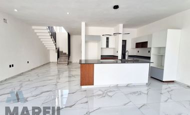 Venta de Casa en el Fracc. San Ángel al Norte de Colima Capital