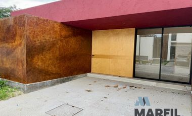 Venta de Casa de 1 Planta, 2 Recámaras en Coto Privado en Colima