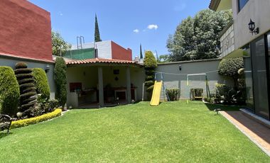 Bonita casa en Venta con amplio Jardín . Puebla.