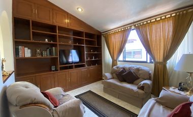 Bonita casa en Venta con amplio Jardín . Puebla.