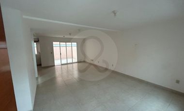 Villa del Bosque Casa en condominio en venta en Granjas Lomas de Guadalupe