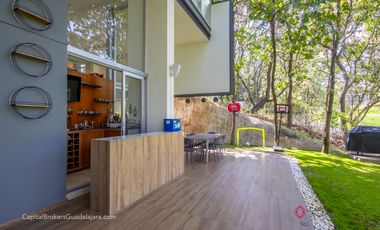 Casa de Lujo en Venta en El Cielo Country Club