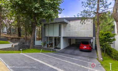 Casa de Lujo en Venta en El Cielo Country Club