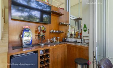 Casa de Lujo en Venta en El Cielo Country Club