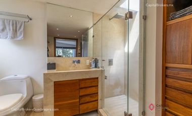 Casa de Lujo en Venta en El Cielo Country Club