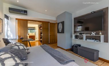 Casa de Lujo en Venta en El Cielo Country Club