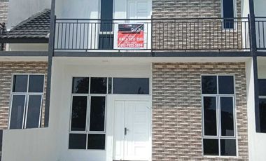 DIJUAL RUMAH ROYAL HYCINE RAMAYANA KALIDONI PALEMBANG