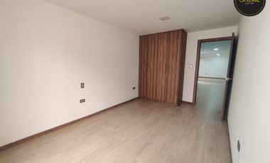 Departamento de venta en Puertas del Sol – código:21913