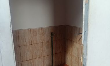 ARRIENDO AMPLIA CASA EN IQUIQUE, HABITACIONAL O COMERCIAL