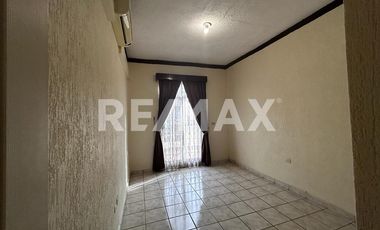 Casa en Venta  - (3)