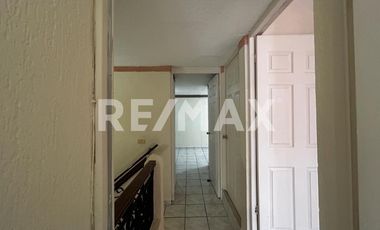 Casa en Venta  - (3)