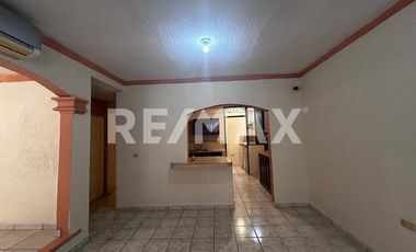 Casa en Venta  - (3)