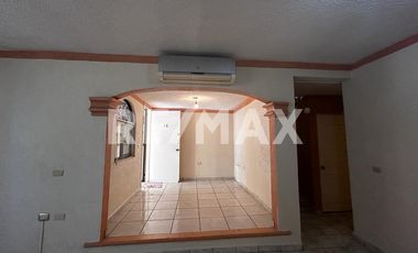 Casa en Venta  - (3)