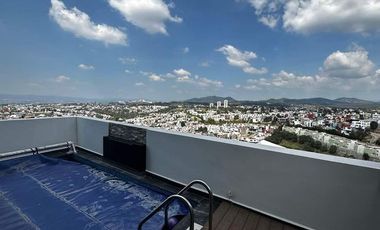 Casa en Venta con Alberca en Altozano, Morelia