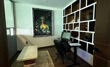 Casa en Venta con Alberca en Altozano, Morelia