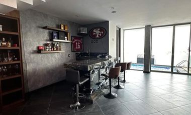 Casa en Venta con Alberca en Altozano, Morelia