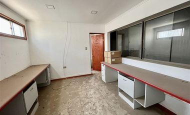 Local Comercial en Venta en Luis Matte Larraín, Puente Alto