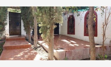 CASA EN RENTA AMUEBLADA UBICADA EN ZONA CENTRO DE PARRAS DE LA FUENTE, COAHUILA