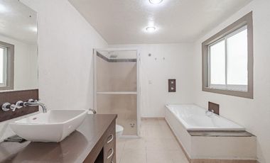 Casa en Venta en Colonia Industrial, Gustavo A. Madero -🏡 ¡Tu hogar, oficina y espacio de bienestar en un solo lugar!