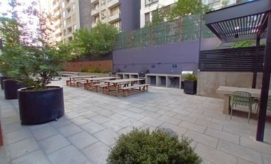 ARRIENDO Departamento 1D1B semi amoblado, Metro Chile España