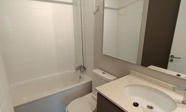 ARRIENDO Departamento 1D1B semi amoblado, Metro Chile España