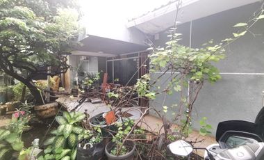 DIJUAL MURAH RUMAH DALAM KOMPLEK KEMANGGISAN JAKARTA BARAT