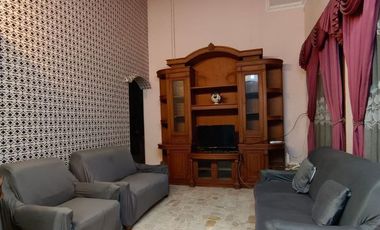 Rumah Bagus FULL FURNISHED Tengah Kota Solo dekat Fasilitas Umum