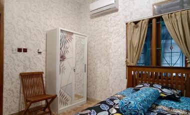 Rumah Bagus FULL FURNISHED Tengah Kota Solo dekat Fasilitas Umum