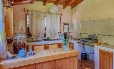 CASA EN RENTA AMUEBLADA EN EL CENTRO DE VALLE DE BRAVO