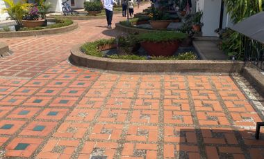 CASA DUPLEX EN VENTA CORALES/PEREIRA