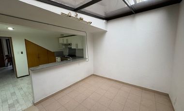 Casa en renta en Jardines de Bellavista, Tlalnepantla