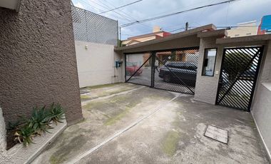 Casa en renta en Jardines de Bellavista, Tlalnepantla