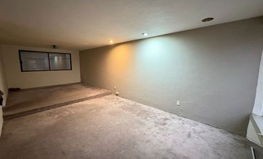 Casa en renta en Jardines de Bellavista, Tlalnepantla