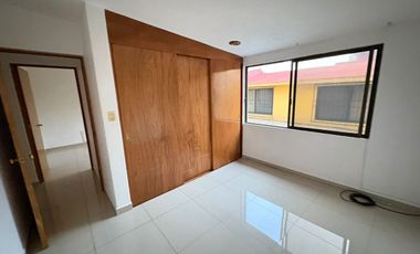 Casa en renta en Jardines de Bellavista, Tlalnepantla