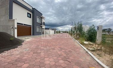 TERRENOS EN VENTA DENTRO DE FRACCIONAMIENTO RESIDENCIAL EN LA TRINIDAD TEXCOCO