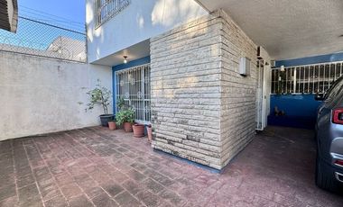 VENTA CASA EN PROVIDENCIA  EXCELENTE UBICACION