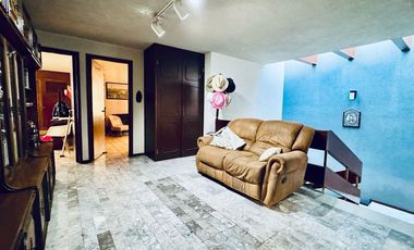 VENTA CASA EN PROVIDENCIA  EXCELENTE UBICACION