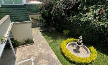 Jardines del Pedregal: Casa con Alberca, amplio jardín y Gimnasio