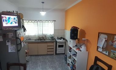 Departamento tipo casa en venta