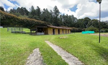 Venta finca en Rionegro sector Rancherias Caballista