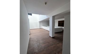 DEPARTAMENTO PARA CASA U OFICINA EN CENTRO DE LA CIUDAD DE TARAPOTO