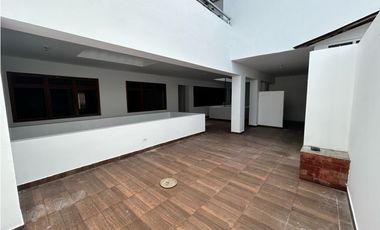 DEPARTAMENTO PARA CASA U OFICINA EN CENTRO DE LA CIUDAD DE TARAPOTO