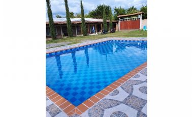 CASA CAMPESTRE EN ROZO 1000 M2 LOTE Y 330 M2 CONSTRUIDOS