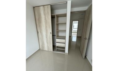 CIUDAD COUNTRY,  U. KINKINA $380 UN PARASO  EN SUS MANOS