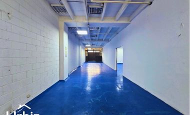 Arriendo Bodega de 450 m² en Centro Empresarial Av 68 con Calle 80